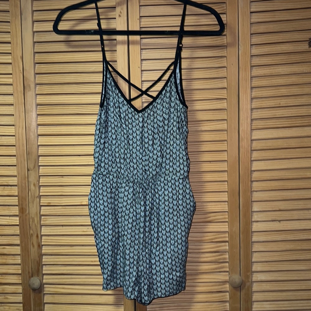 H&M Medium Patterned Black Romper